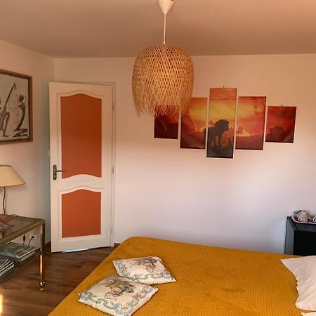 Bed and Breakfast Le Moulin Bleu Seigy Екстер'єр фото