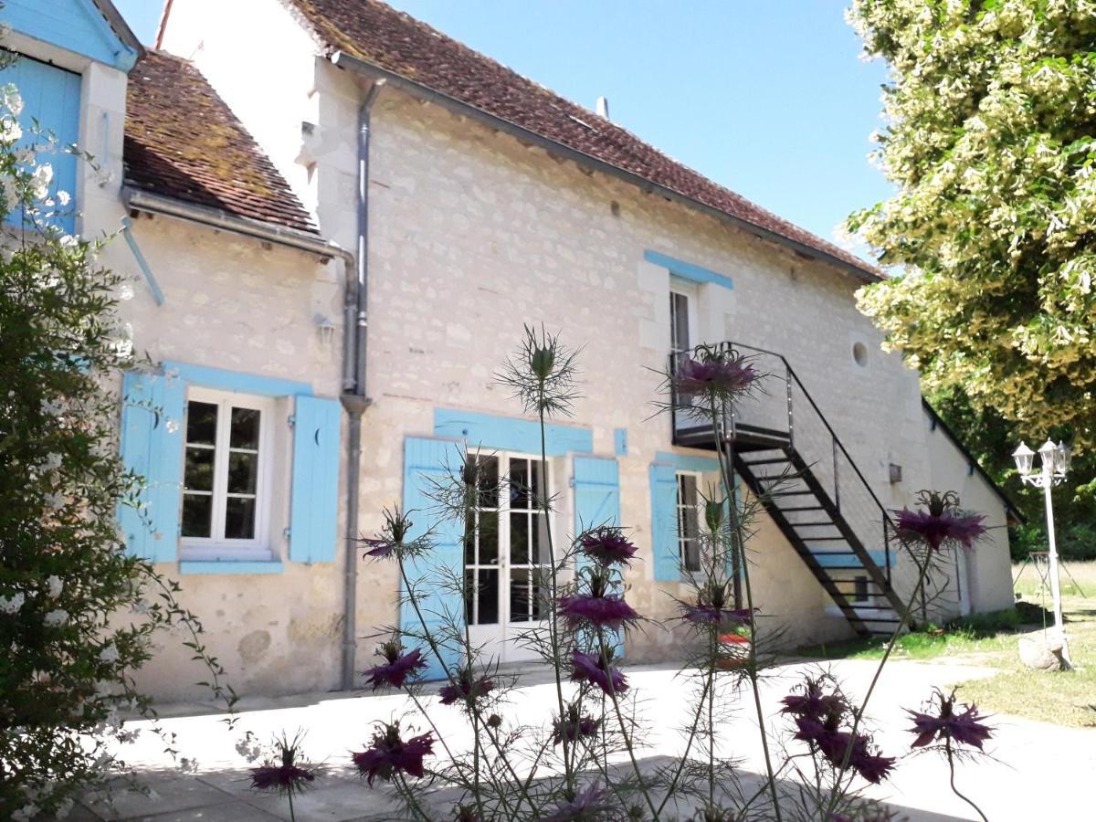 Bed and Breakfast Le Moulin Bleu Seigy Екстер'єр фото