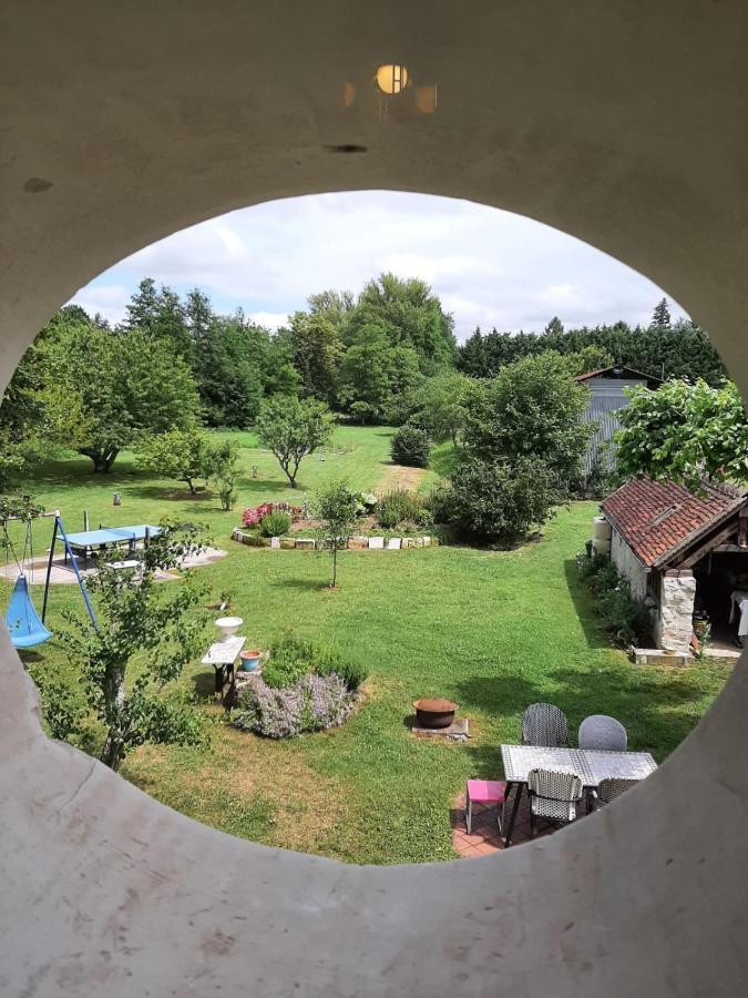 Bed and Breakfast Le Moulin Bleu Seigy Екстер'єр фото