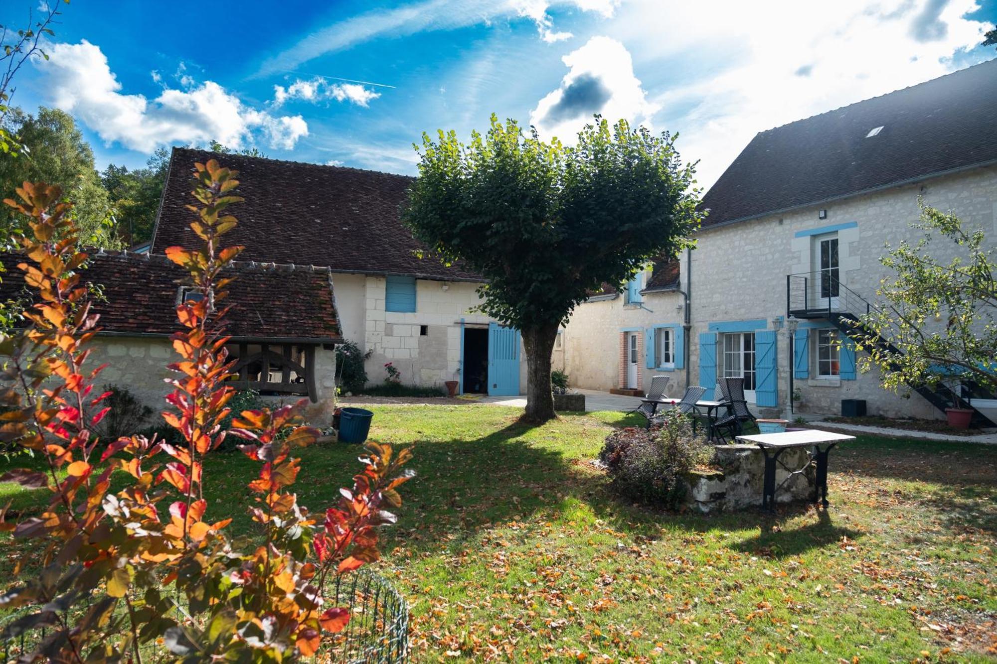 Bed and Breakfast Le Moulin Bleu Seigy Екстер'єр фото
